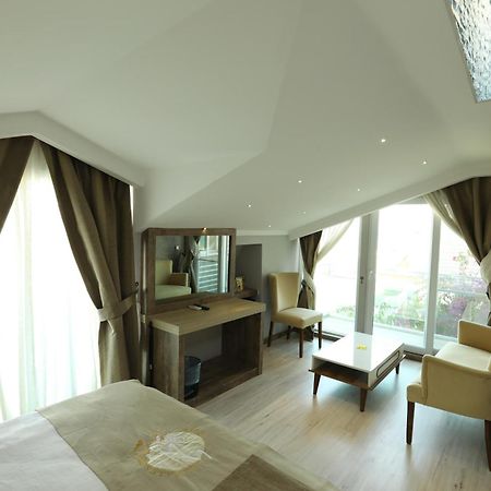 Unluselek Hotel อานามูร์ ภายนอก รูปภาพ