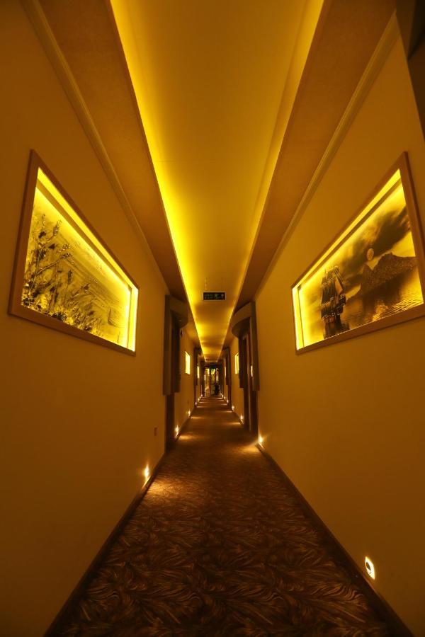 Unluselek Hotel อานามูร์ ภายนอก รูปภาพ