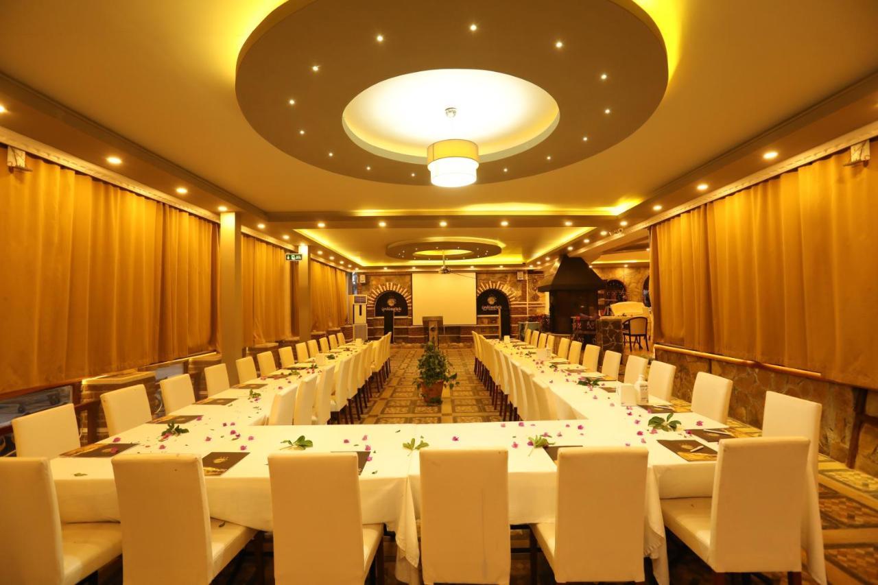 Unluselek Hotel อานามูร์ ภายนอก รูปภาพ