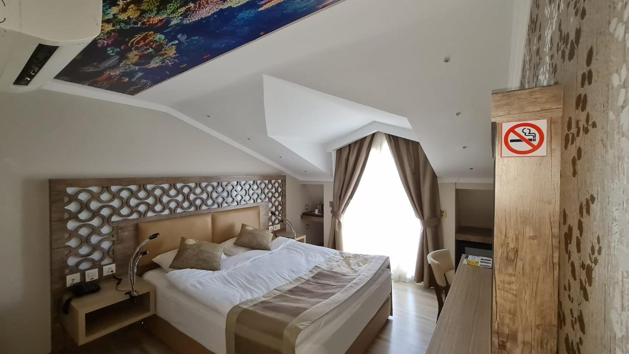 Unluselek Hotel อานามูร์ ภายนอก รูปภาพ