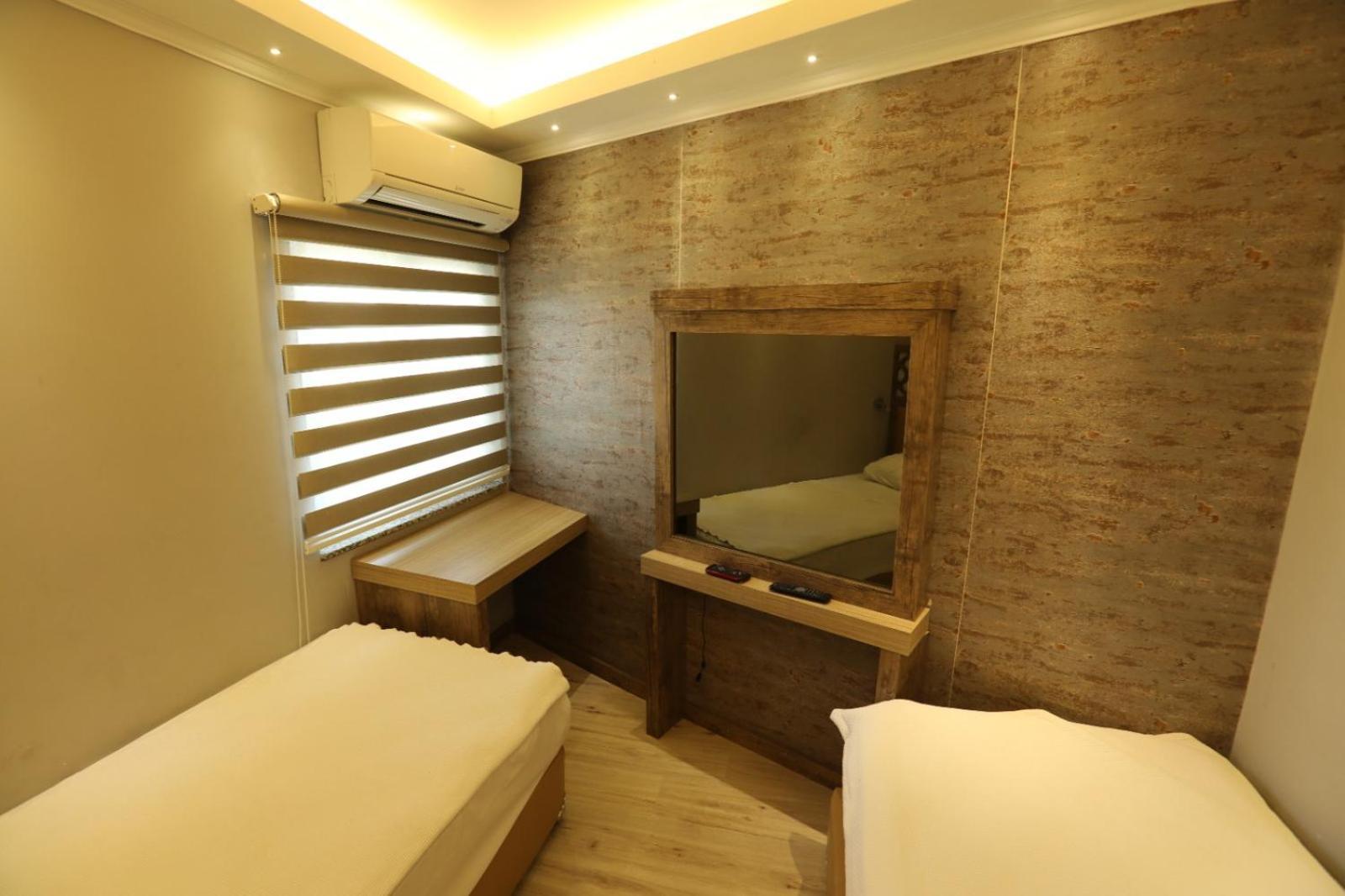 Unluselek Hotel อานามูร์ ภายนอก รูปภาพ
