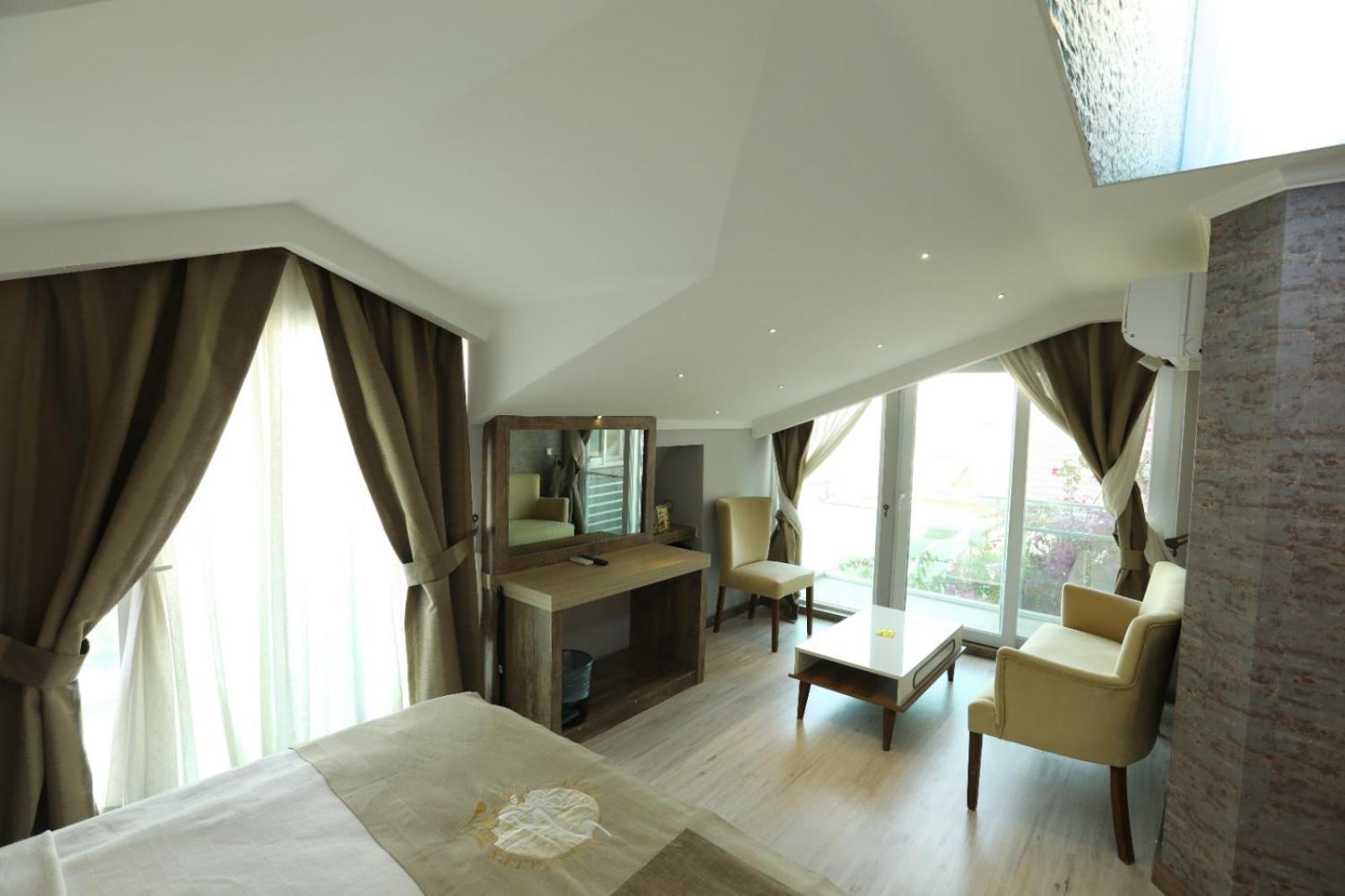 Unluselek Hotel อานามูร์ ภายนอก รูปภาพ